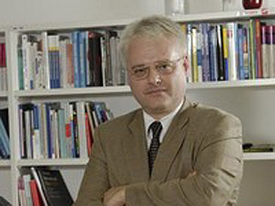 Foto: Ivo Josipović - brine me pitanje pravednosti UO-a Nacionalne zaklade