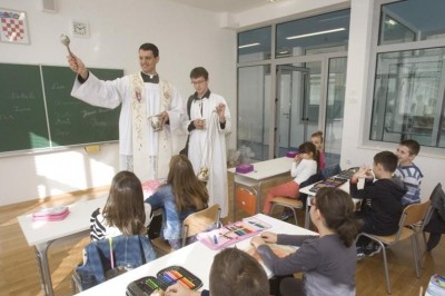 Posvećivanje učenika u školama (Foto: Marijana Bijelić)<br>