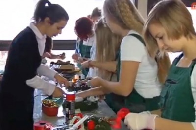 Radionica božićnih ukrasa (prtsc)<br>