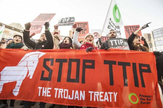 ttip_friends_of_the_earth_europe_lode_saidane5.jpg