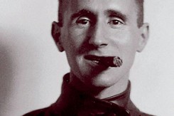 brecht.jpg