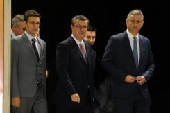 timov_dolazak_kako_je_propala_demokracija_ca_large.jpg
