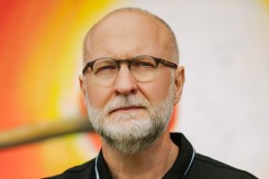 a4aeae58_bobmould_byaliciajrose_2018_1b7a973141_copy54657.jpg